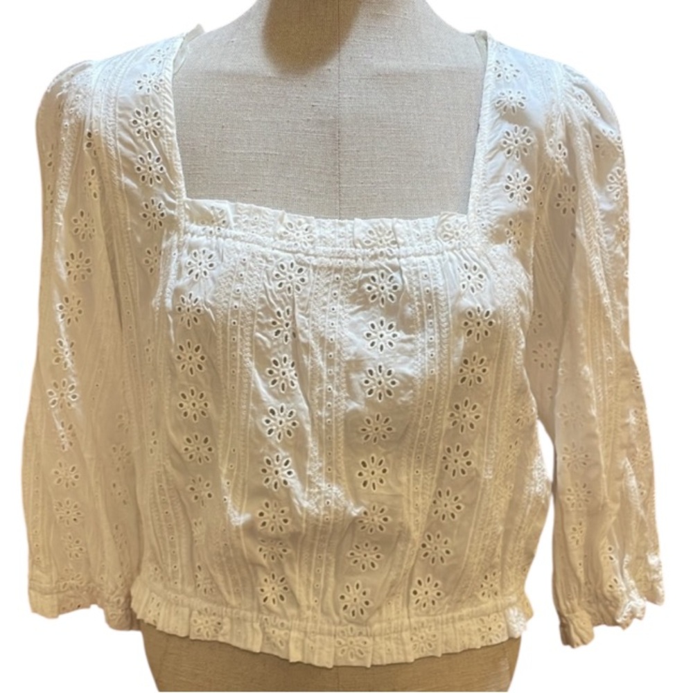Jolt white crop top floral cutouts eyelet 3/4 sleeves Square neck women’s size L
